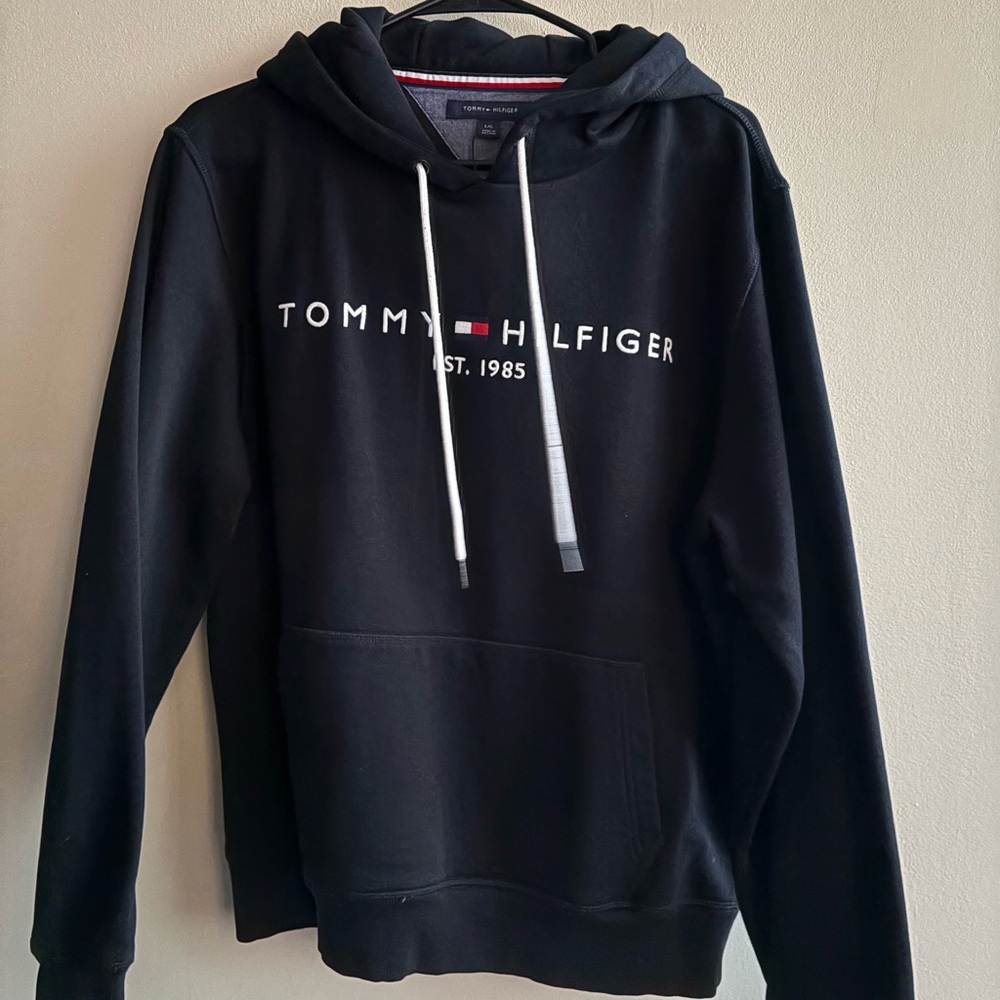 Tommy Hilfiger Classic Black Hoodie